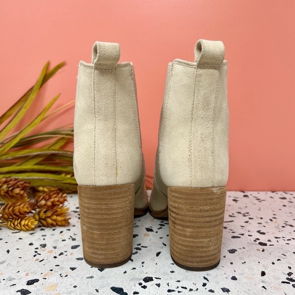 Steve Madden Trekk Sand Tan Pointed Suede Leather Stacked Heel Boots Sz 6.5 - Picture 9 of 14